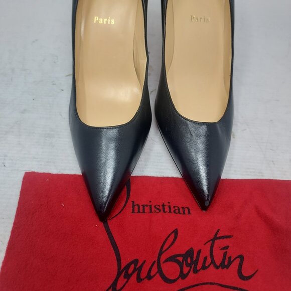 Christian Louboutin Apostrophy Black Leather Pump - Picture 8 of 11